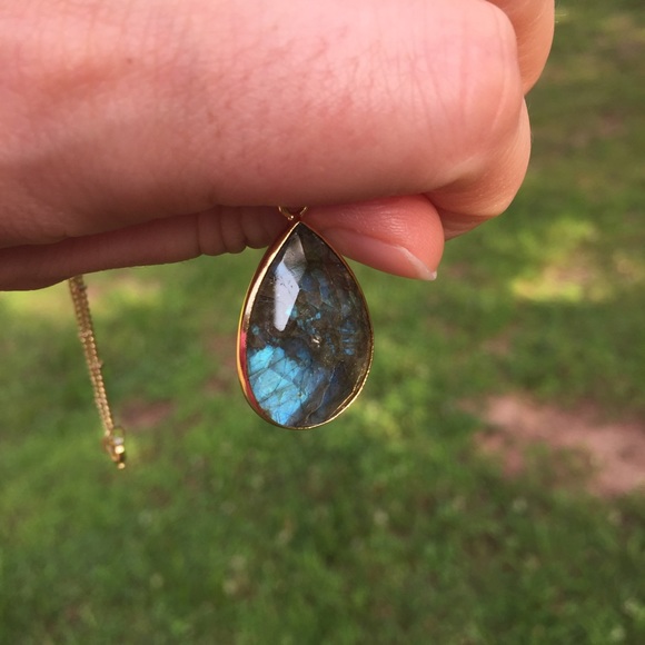 ❗️LAST❗️”Nebula” Labradorite 14K Teardrop Pendant - Picture 5 of 7